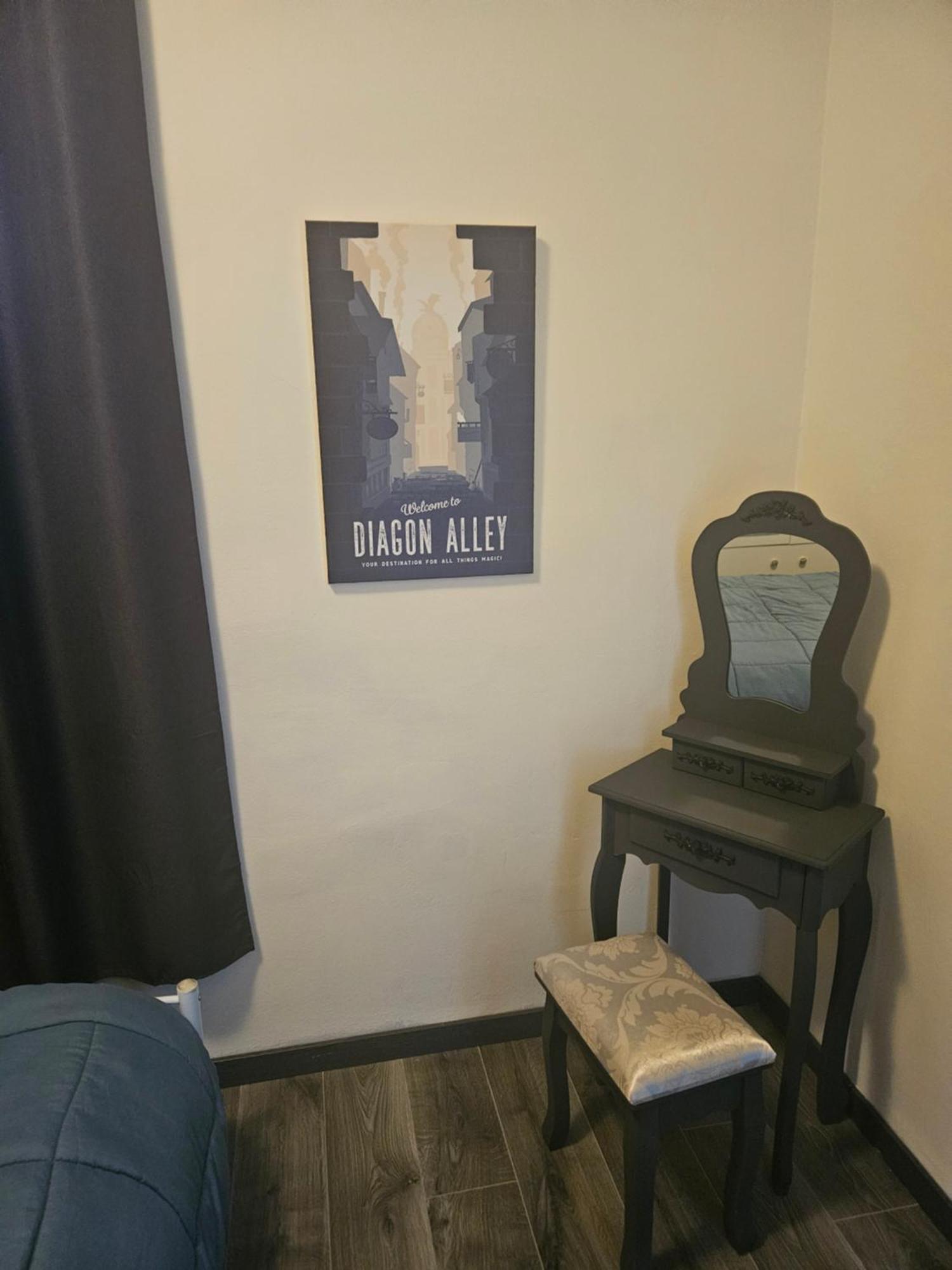 Gray Pearl Apartment Пула Екстериор снимка